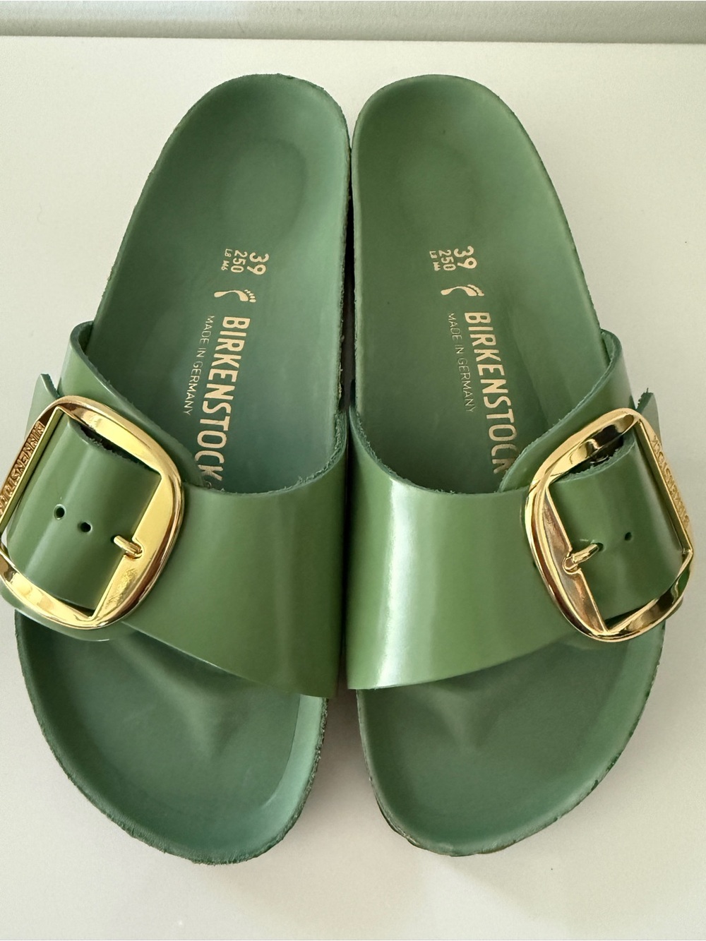 NWOB BIRKENSTOCK Big Buckle Madrid Slides Sandals High Shine  Green Tea Size 39